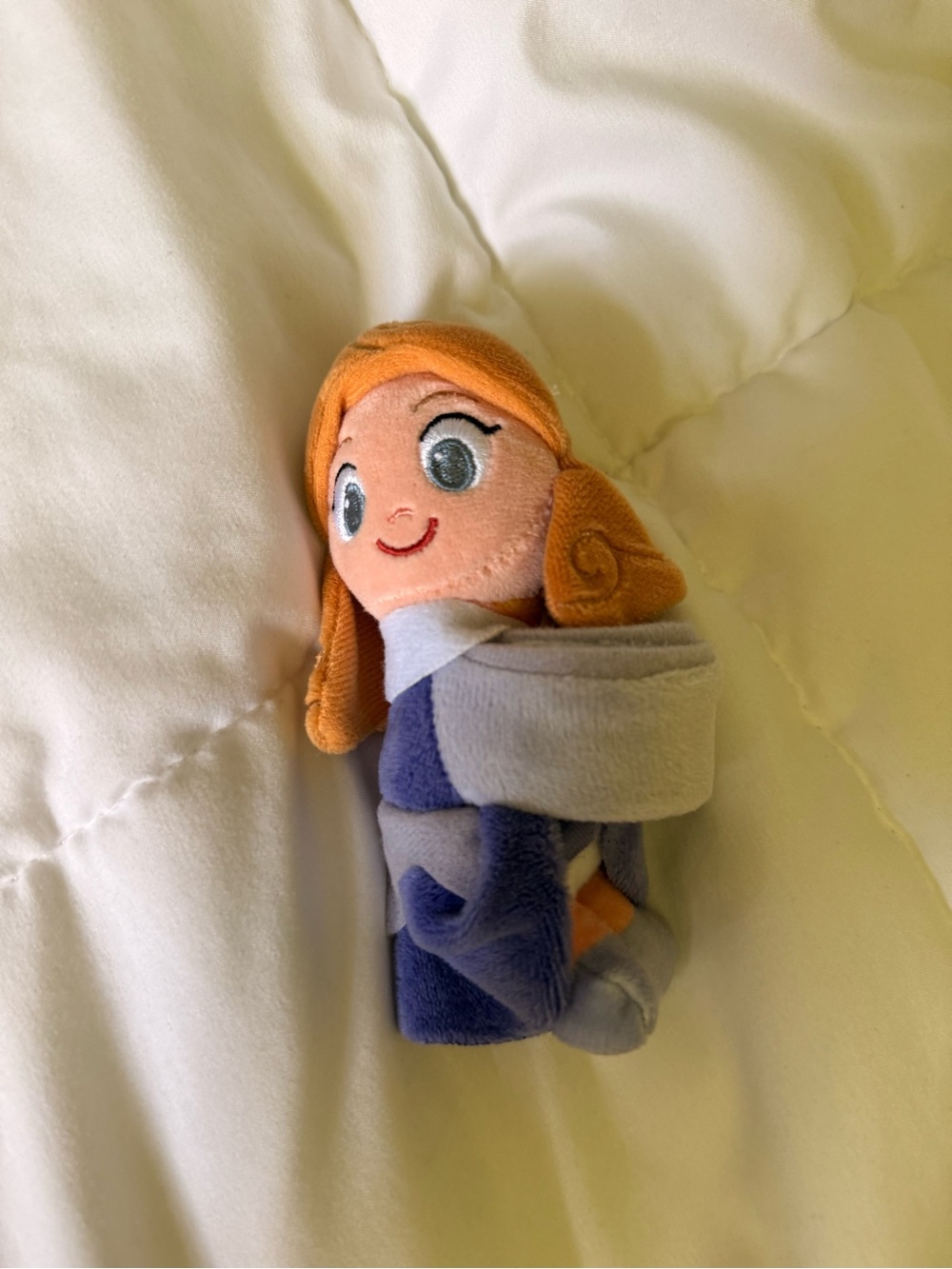 Disney princess Aurora sleeping beauty cutie cuff